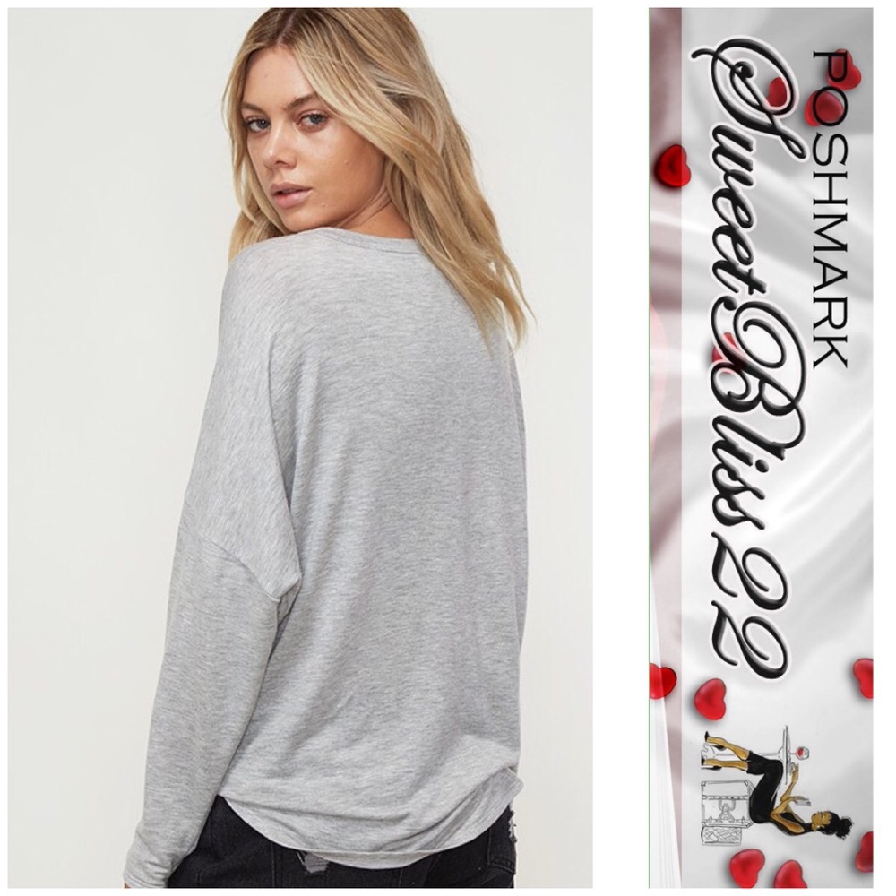 💥Grey Button Down Top💥 - Picture 2 of 4